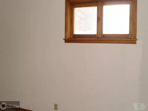 901 1st Ave SE, Hampton, IA 50441 photo 23