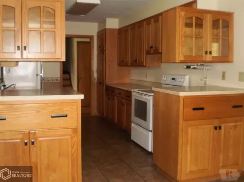 901 1st Ave SE, Hampton, IA 50441 photo 12