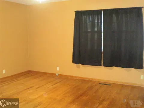 901 1st Ave SE, Hampton, IA 50441 photo 28