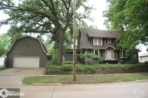 809 17th Ave, Eldora, IA 50627 photo 1