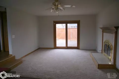 2114 15th Ave, Eldora, IA 50627 photo 4