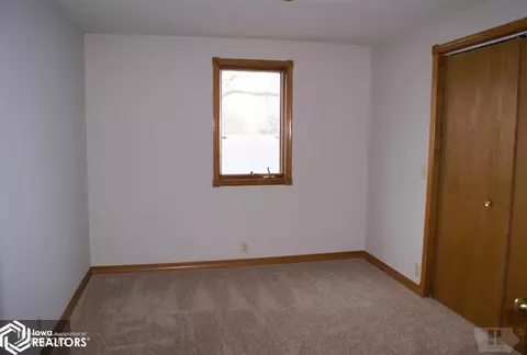 2114 15th Ave, Eldora, IA 50627 photo 11