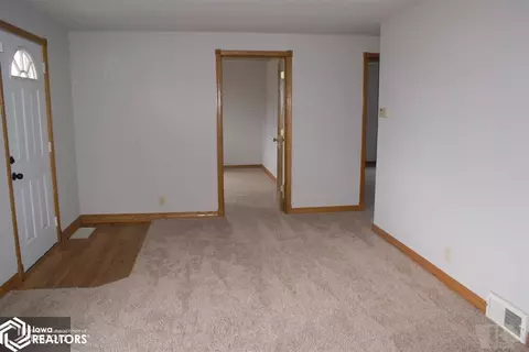 2114 15th Ave, Eldora, IA 50627 photo 8