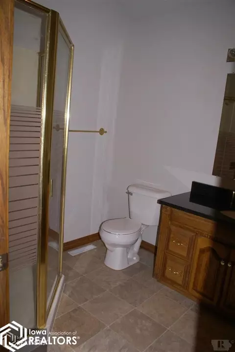 2114 15th Ave, Eldora, IA 50627 photo 13