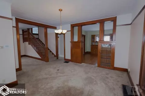 509 Central Ave E, Hampton, IA 50441 photo 8