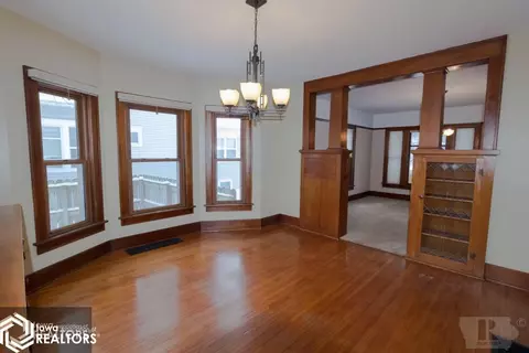 509 Central Ave E, Hampton, IA 50441 photo 17