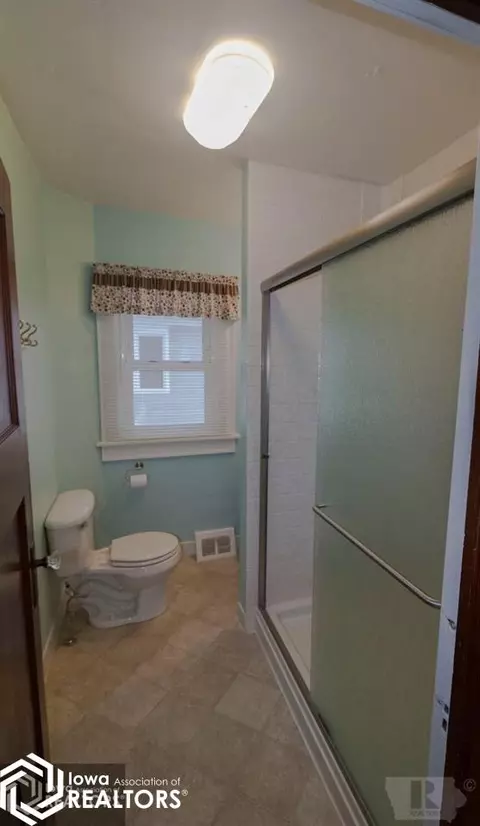 509 Central Ave E, Hampton, IA 50441 photo 28