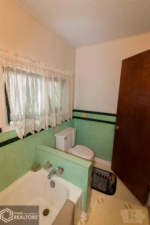 709 3rd St NE, Hampton, IA 50441 photo 14