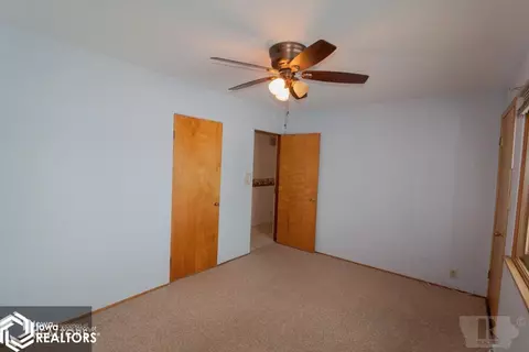 41 Windsor Blvd, Hampton, IA 50441 photo 13