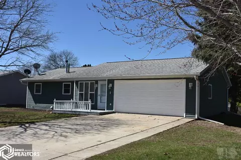 1506 3rd St, Eldora, IA 50627 photo 1