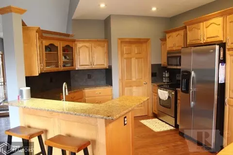 4151 NW 163rd Cir, Clive, IA 50325 photo 10