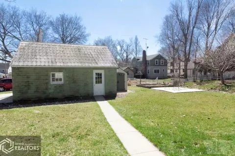 721 Central Ave E, Hampton, IA 50441 photo 30