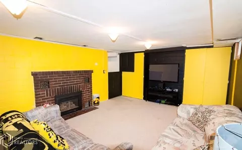721 Central Ave E, Hampton, IA 50441 photo 26