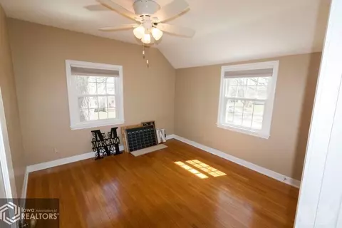 721 Central Ave E, Hampton, IA 50441 photo 18
