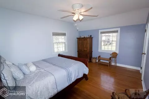 721 Central Ave E, Hampton, IA 50441 photo 17