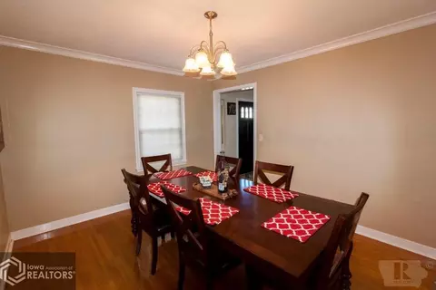 721 Central Ave E, Hampton, IA 50441 photo 11
