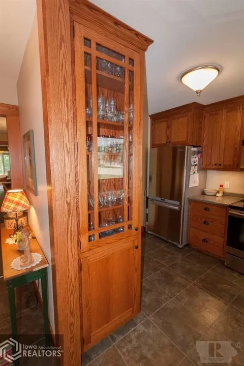 321 16th Ave NE, Hampton, IA 50441 photo 5