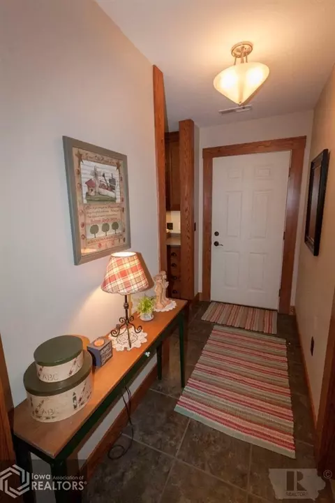 321 16th Ave NE, Hampton, IA 50441 photo 10