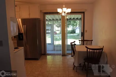 110 7th St SE, Hampton, IA 50441 photo 7