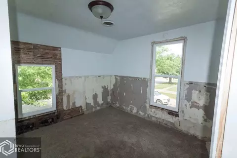 521 1st St NW, Hampton, IA 50441 photo 14