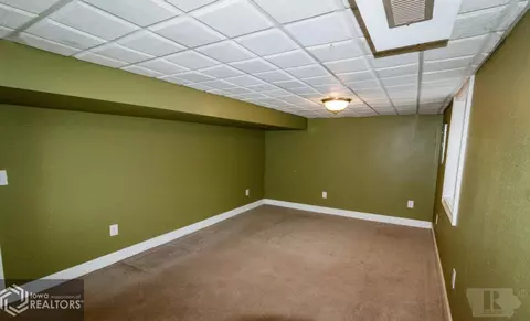 720 4th St NE, Hampton, IA 50441 photo 19