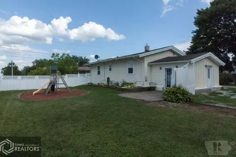 720 4th St NE, Hampton, IA 50441 photo 26