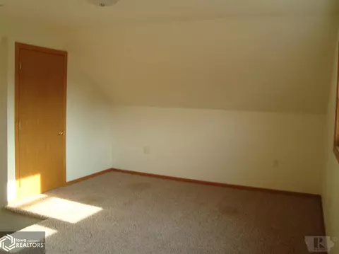 222 N Wright, Eagle Grove, IA 50533 photo 12