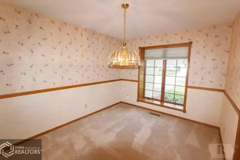 207 17th Ave NE, Hampton, IA 50441 photo 13