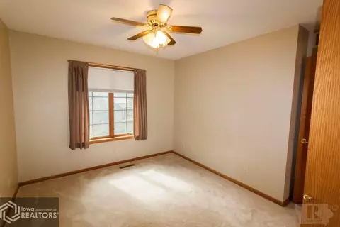 207 17th Ave NE, Hampton, IA 50441 photo 29
