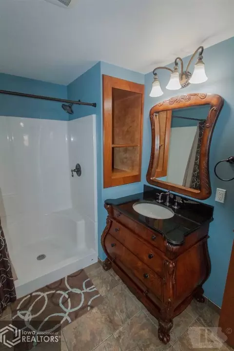 715 2nd Ave SE, Hampton, IA 50441 photo 25