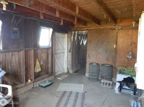 23294 Pp Ave, Eldora, IA 50627 photo 5