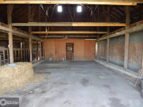 23294 Pp Ave, Eldora, IA 50627 photo 7