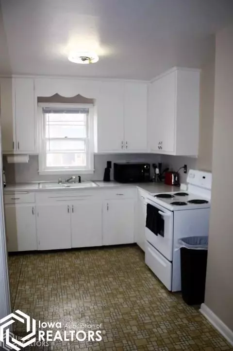 509 1st Ave NE, Hampton, IA 50441 photo 2