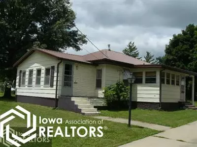 205 E Short St, Centerville, IA 52544 photo 1
