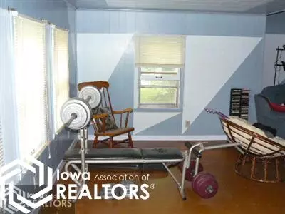 205 E Short St, Centerville, IA 52544 photo 9