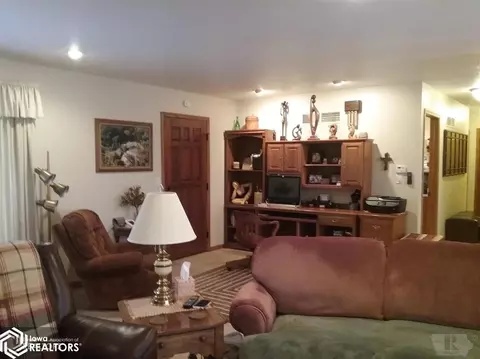 725 E Co Rd 1550, Hamilton, IL 62341 photo 30