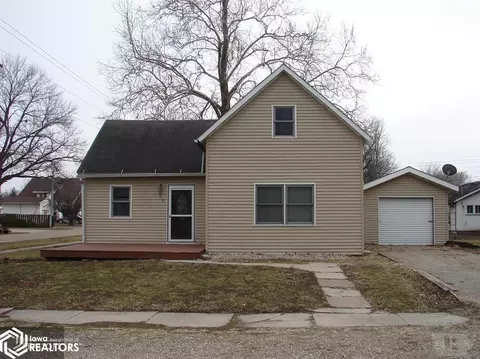 310 E Pine St, Winfield, IA 52659 photo 1