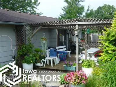 606 N 2nd, Centerville, IA 52544 photo 2