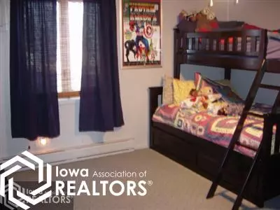 611 E State St, Centerville, IA 52544 photo 7