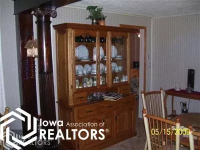 705 W Elm, Eldon, IA 52554 photo 7