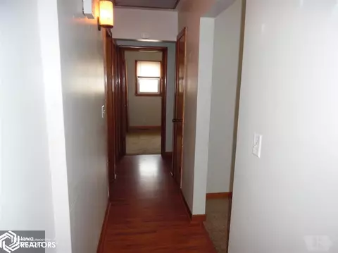 617 Denmark St, Burlington, IA 52601 photo 8
