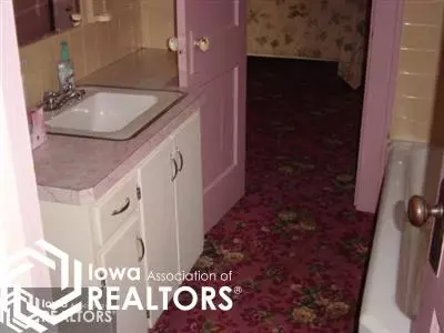 410 E Terry St, Centerville, IA 52544 photo 8