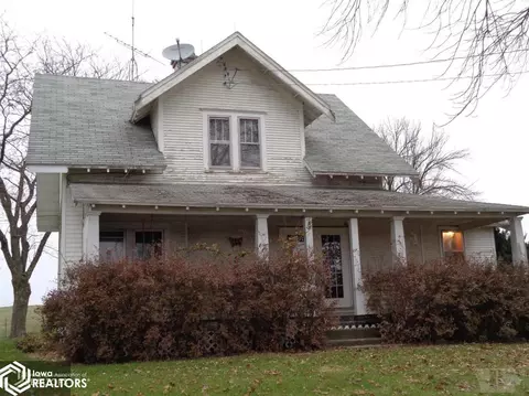 26818 485th St, Centerville, IA 52544 photo 2