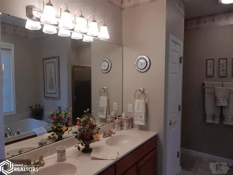 145 Wind River Dr, Hamilton, IL 62341 photo 29