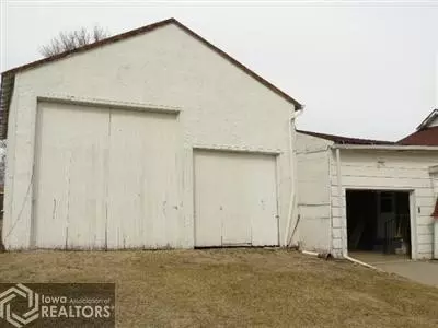 1232 S 9th St, Centerville, IA 52544 photo 3