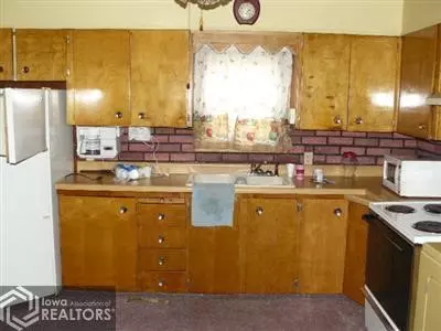 1232 S 9th St, Centerville, IA 52544 photo 6