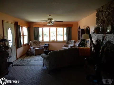 824 E Cty Rd 550, Sutter, IL 62373 photo 17