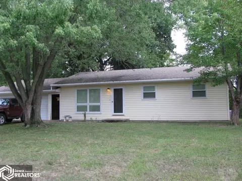 1520 Iris Ct, Hamilton, IL 62341 photo 4