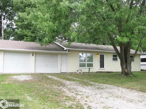 1520 Iris Ct, Hamilton, IL 62341 photo 3