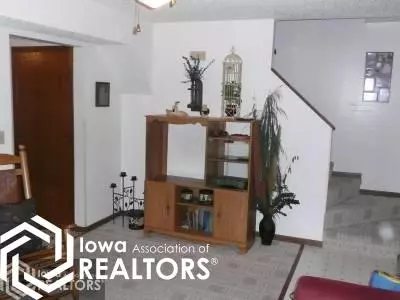 809 E Monroe, Mount Pleasant, IA 52641 photo 2